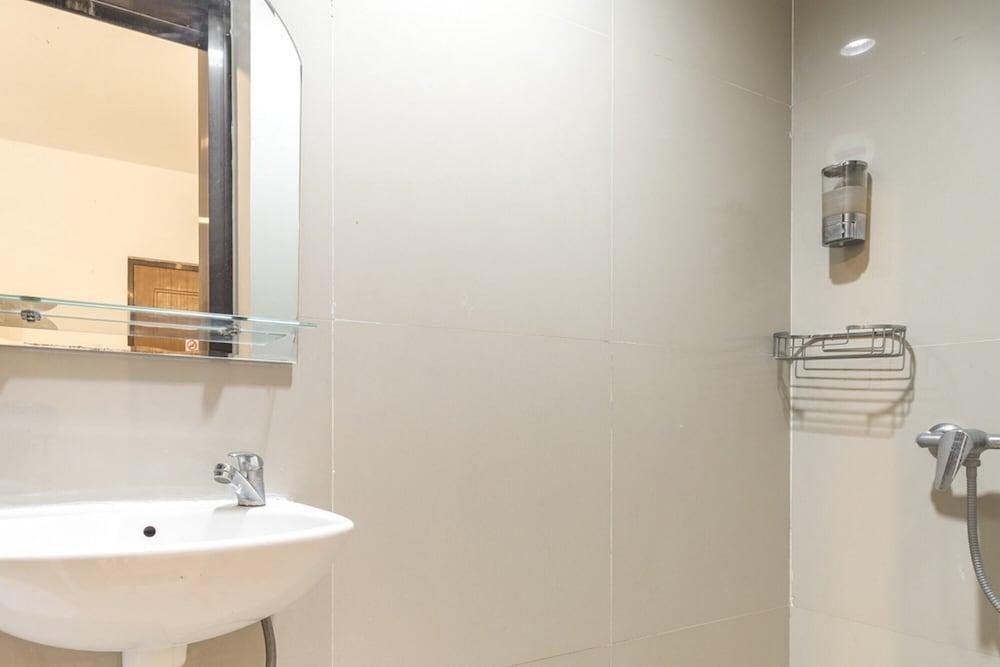 KoolKost @ Nakula Street Seminyak