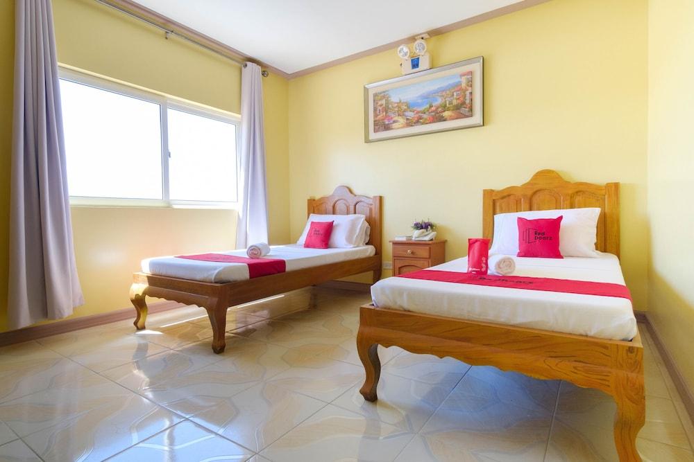 RedDoorz Plus @ Manalo Extension Palawan