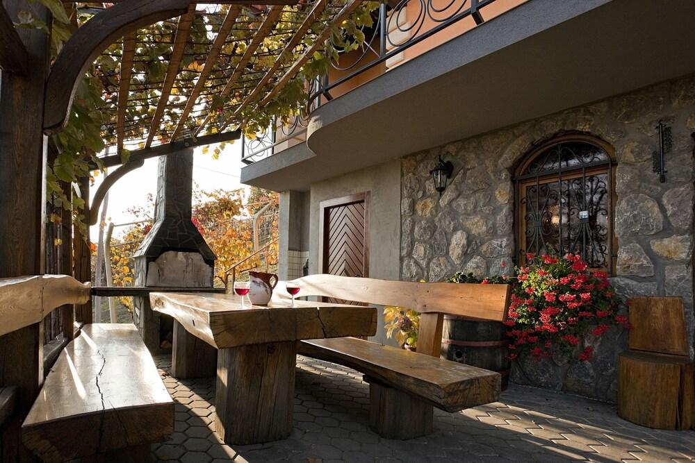 Vineyard Cottage Bregac