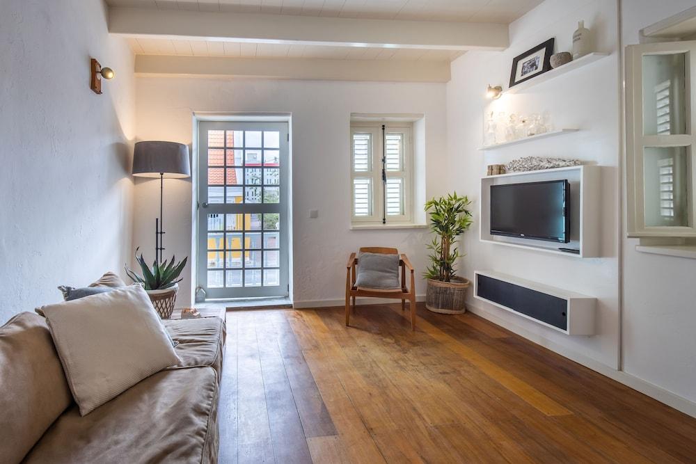 Stylish, Luxurious Home With Balcony in Famous Pietermaai District