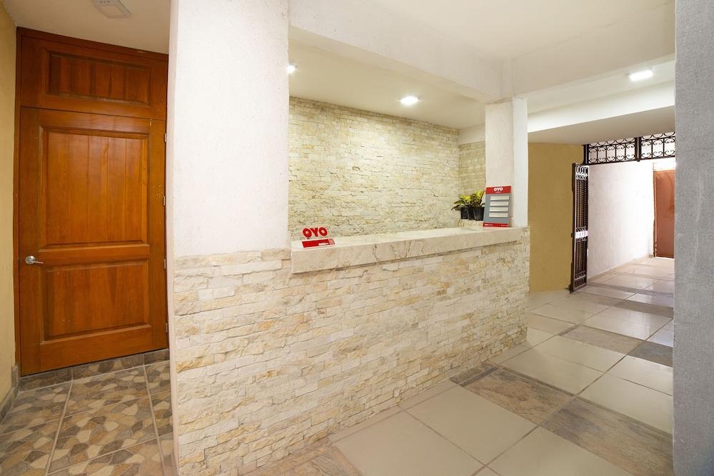 OYO Promenade,Terminal Central de Autobuses de Guanajuato