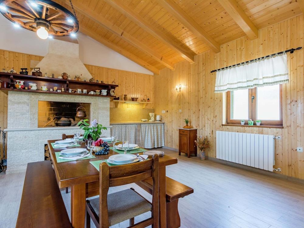 Apartment in Istria With Nature Views