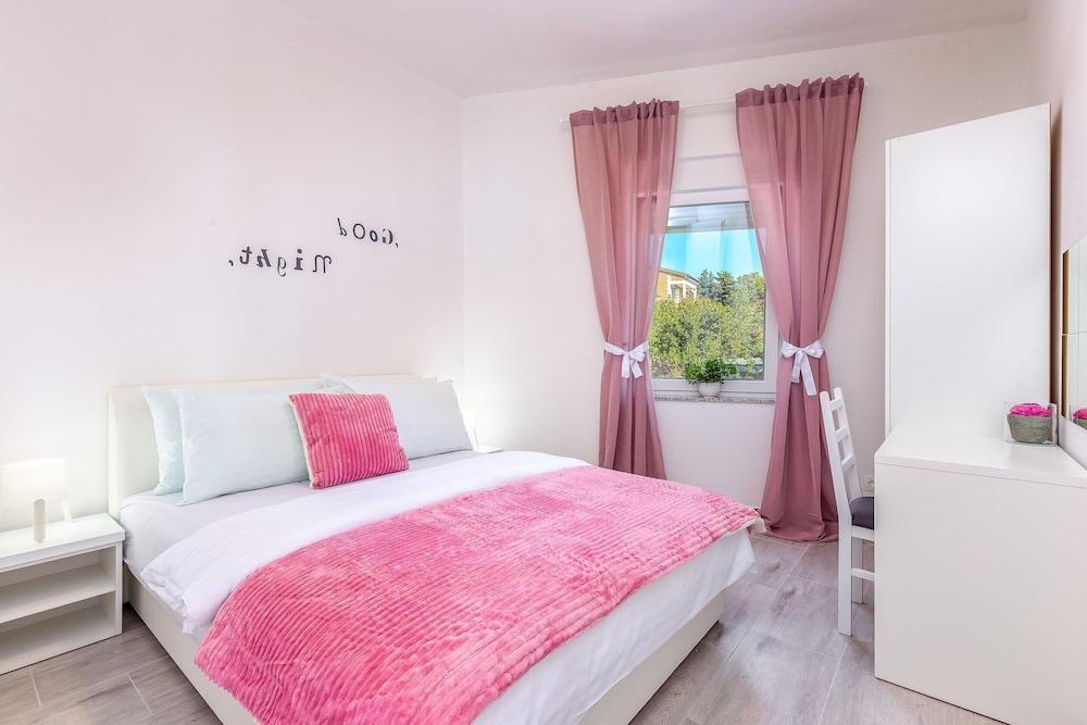 Villa in Dramalj at Sea