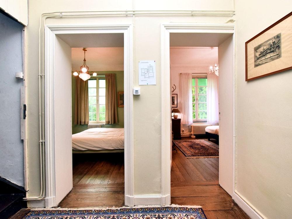 Spacious Pet-friendly Castle in Stavelot