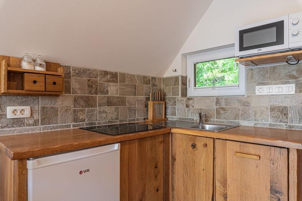 Vineyard cottage Rataj 2