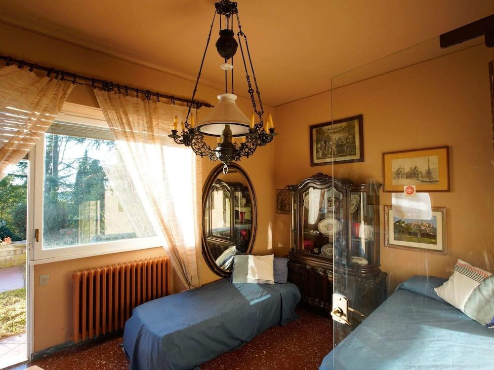 Elegant Countryside Villa