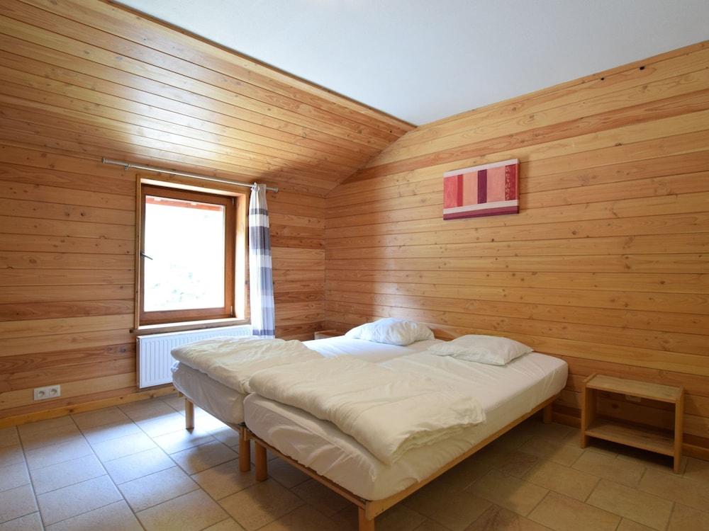 Rendeux Retreat With Sauna