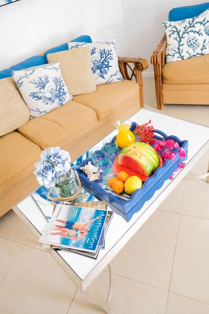 Ocean Front Property - Villa 5 Aruba Stunning