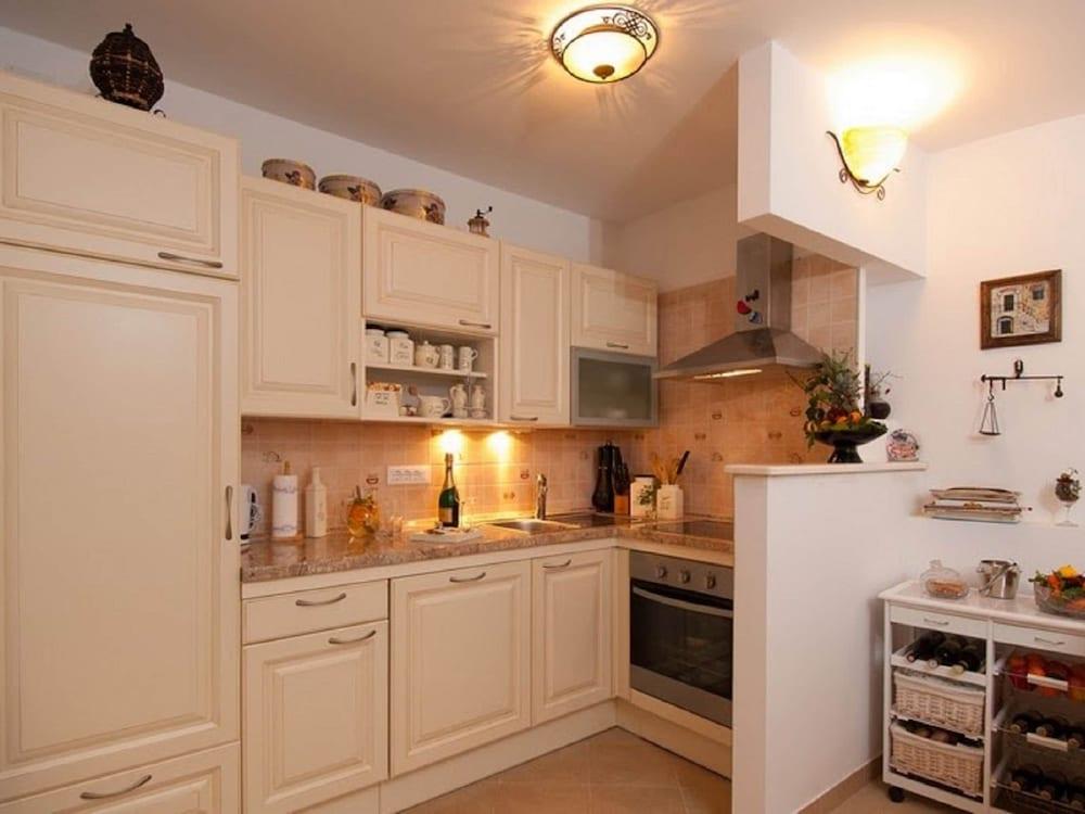 Modern Villa in Grohote With Pool