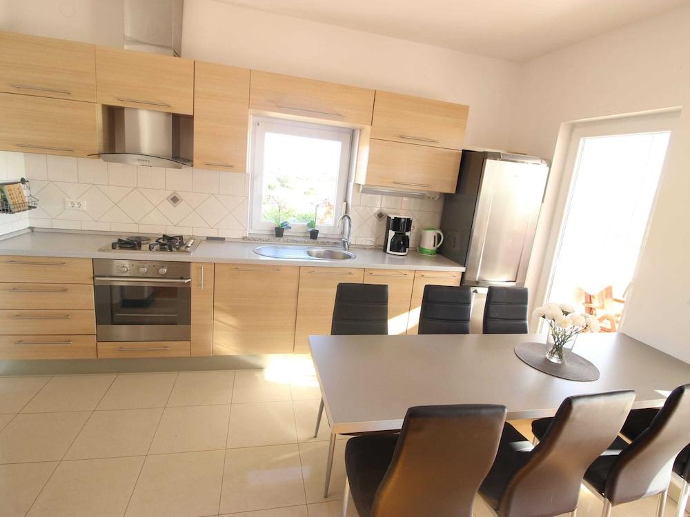 Villa in Debeljak With Private Pool