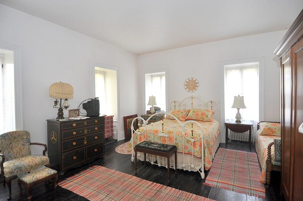 Manor at Berkeley Springs