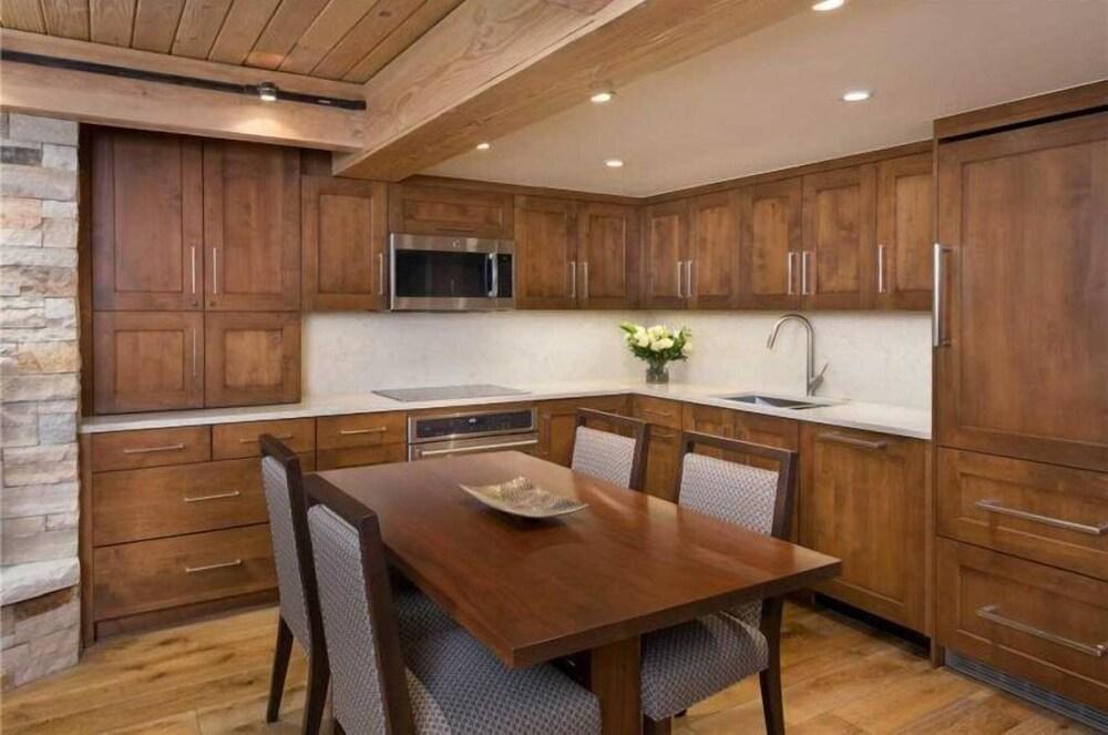 Aspen Alps Platinum 2