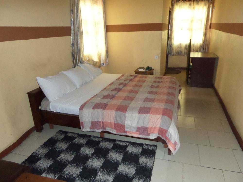 Fortune Exclusive Hotel