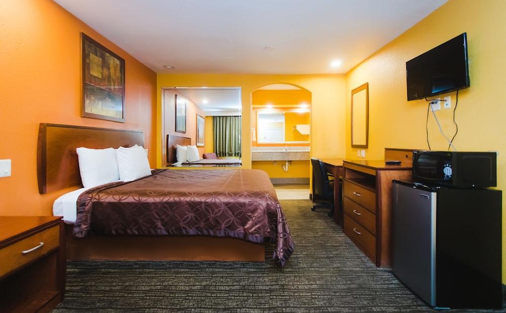 Express Inn Gulf Bank