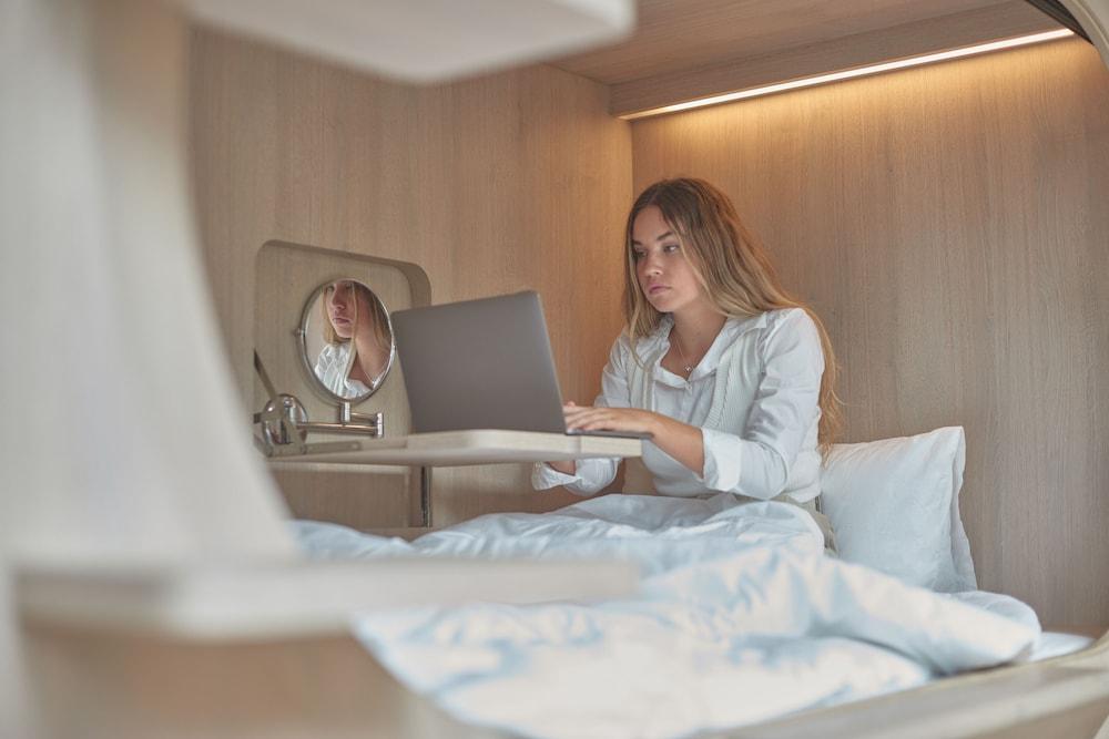 KINN Capsule: HER Space (Female Only)