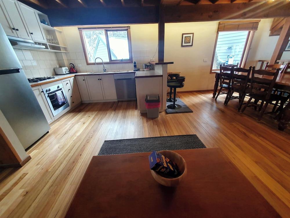 SNOWED INN apartment