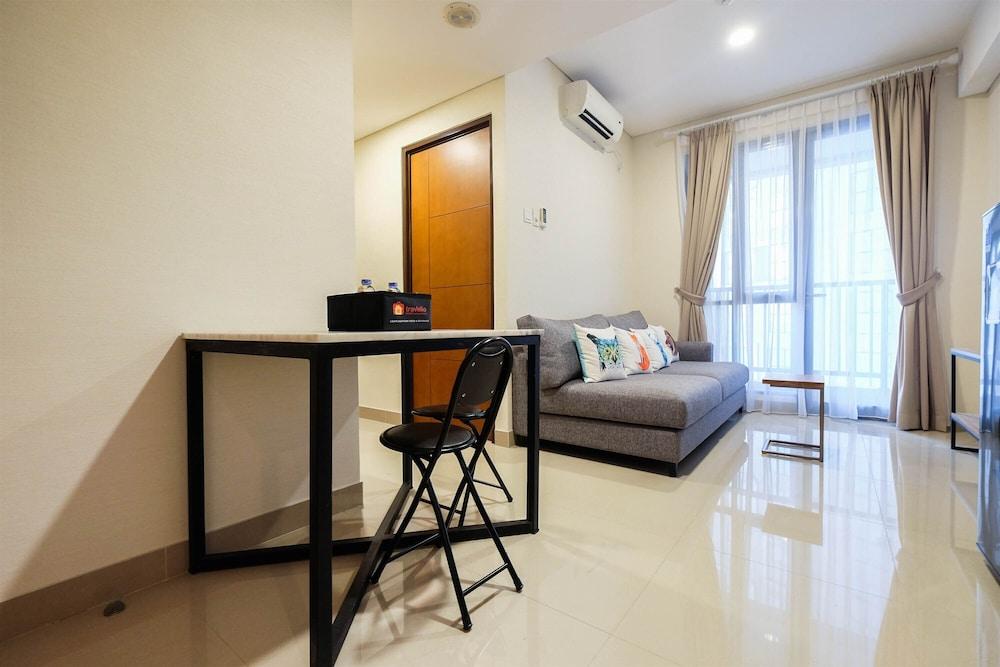 Relaxing 2BR Apartment Royal Olive Residence