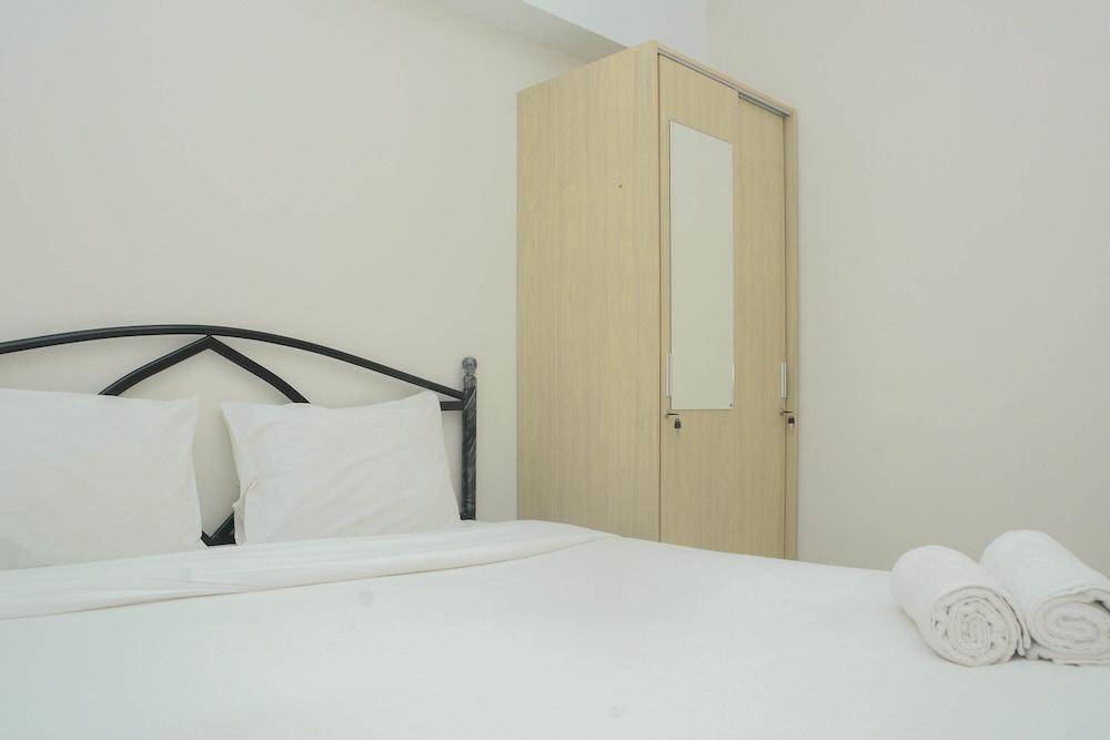 Comfy 2BR Apartment @ Springlake Summarecon