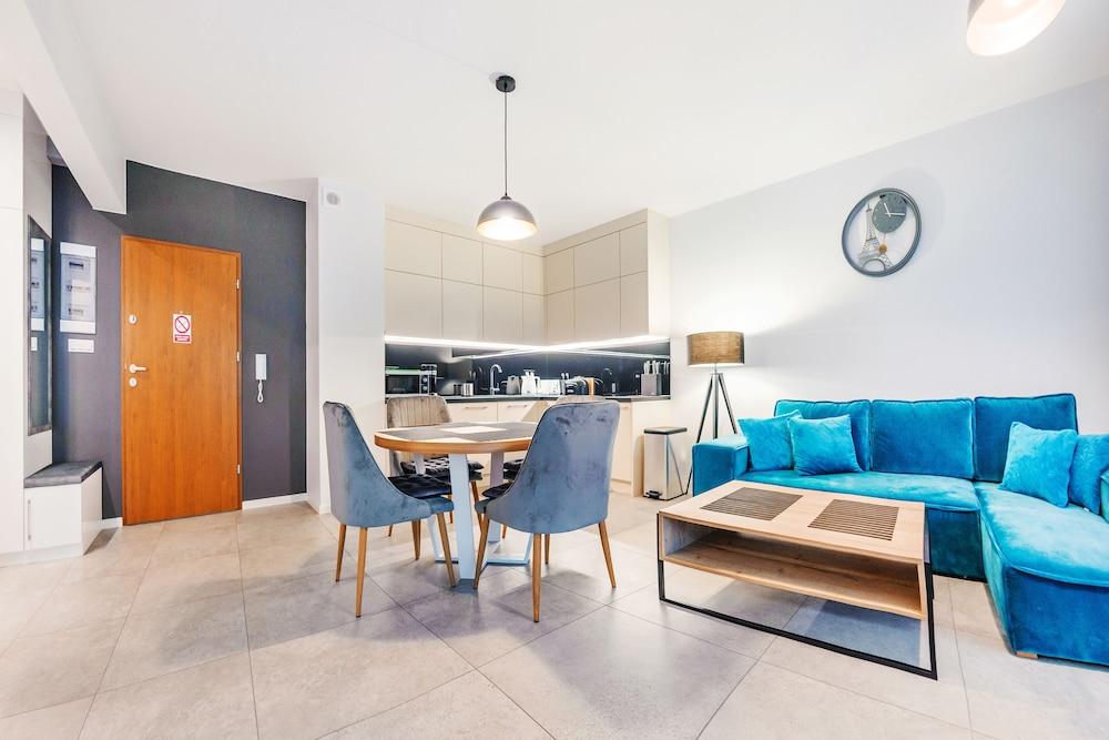 Apartamenty Sun & Snow Enklawa