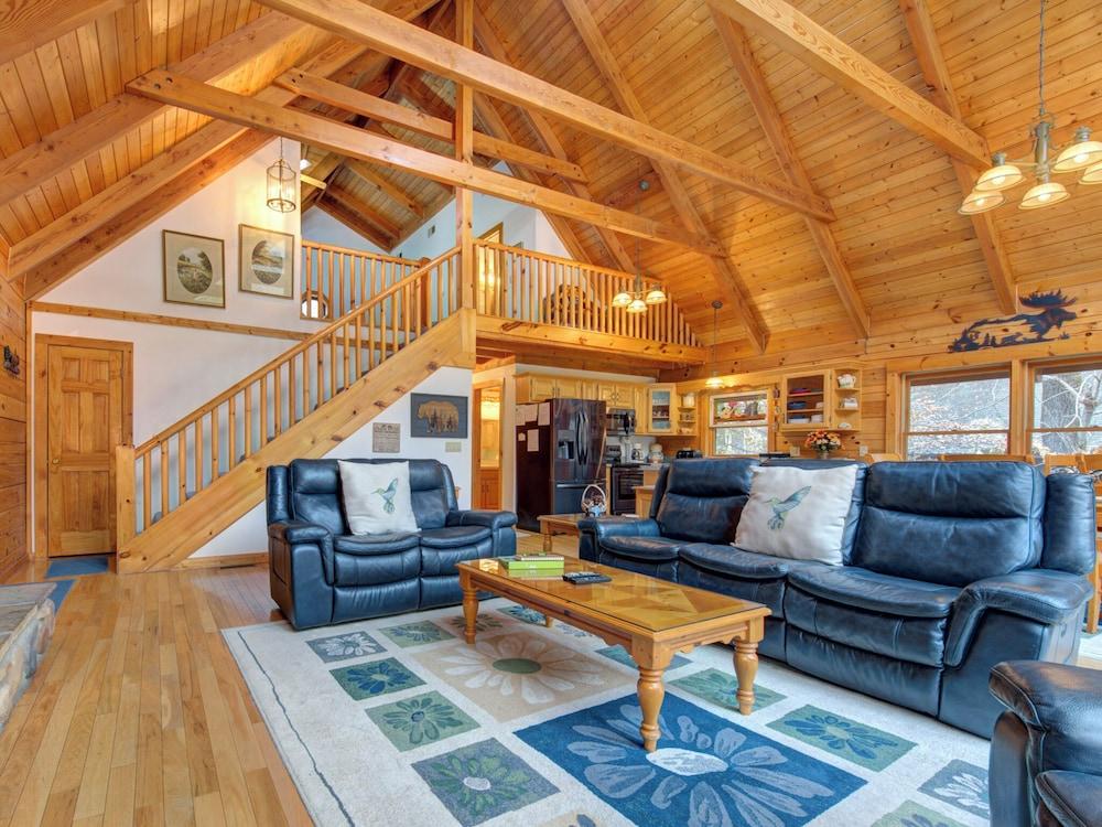 Amazing River Retreat by Jackson Mountain Rentals