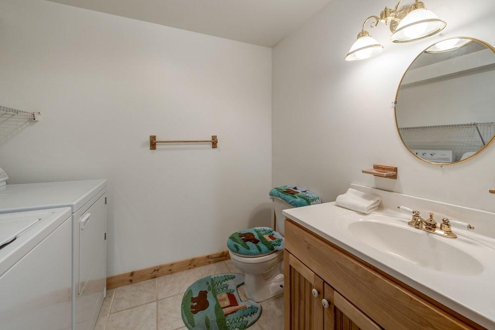 Amazing River Retreat by Jackson Mountain Rentals