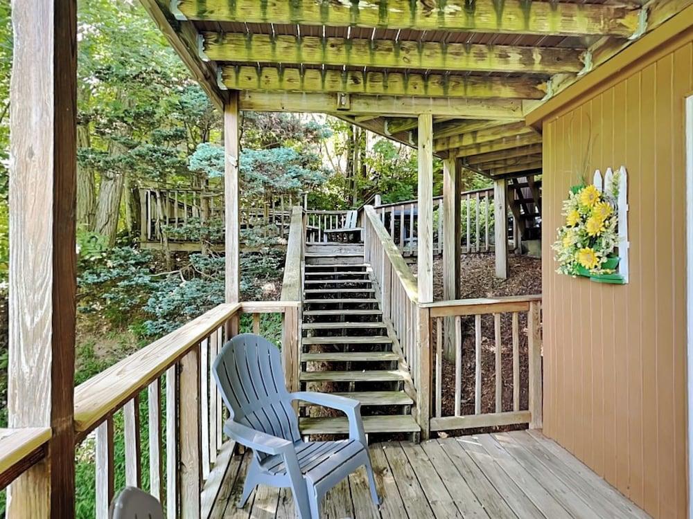 Smoky Mountain Dreams by Jackson Mountain Rentals