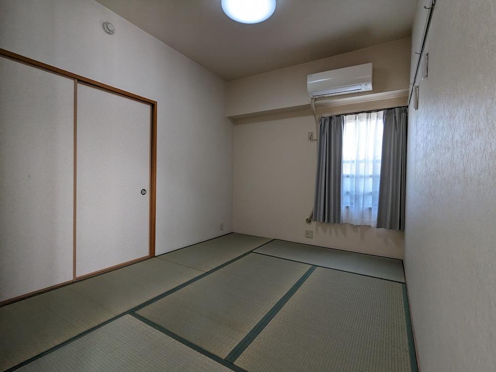 Pravafor Josai Apartment