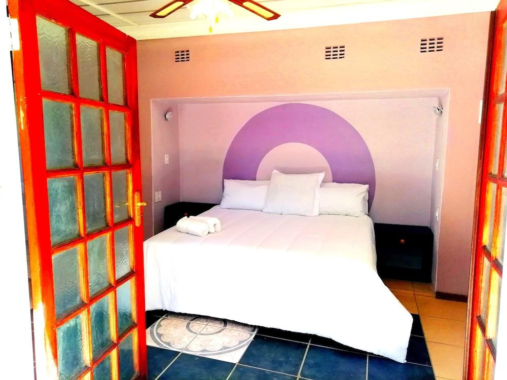 Ankuweni Guest Lodge