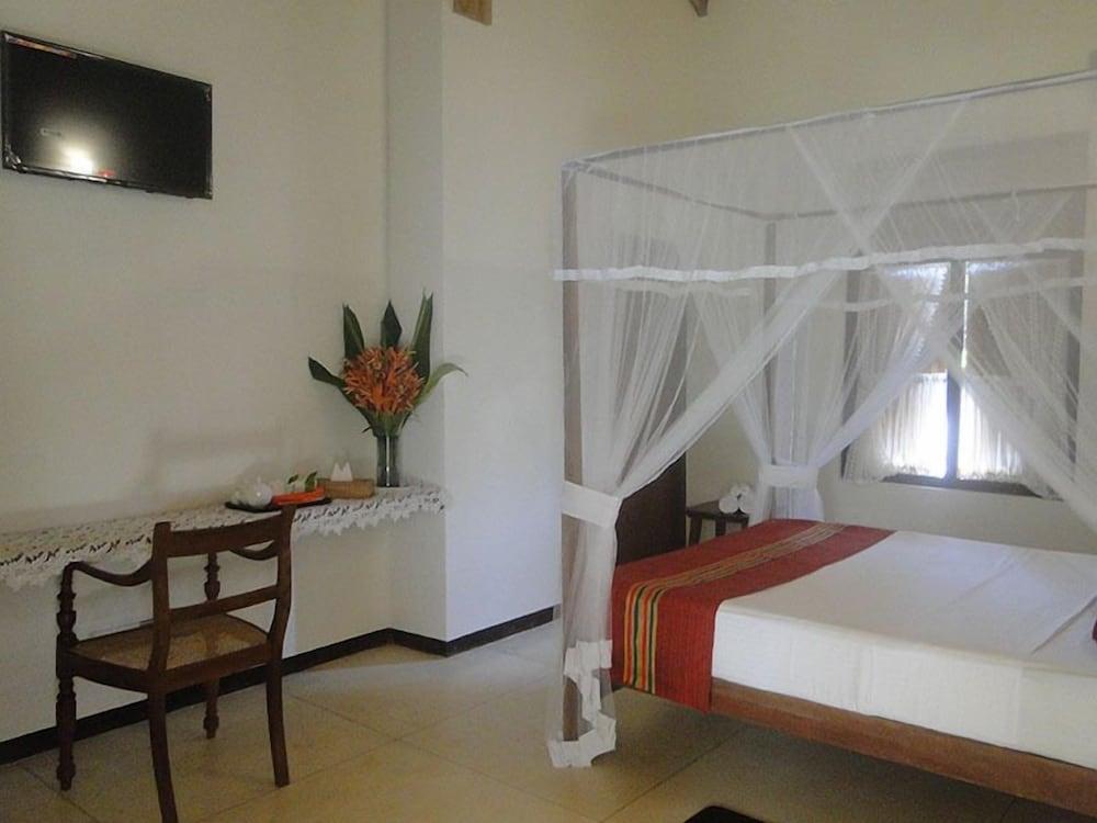 Kingdom Secret Kiriella