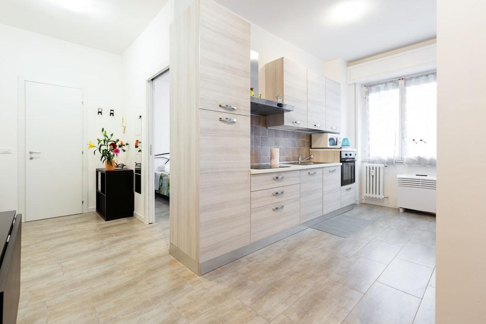 Renovated Flat Subway Yellow Line