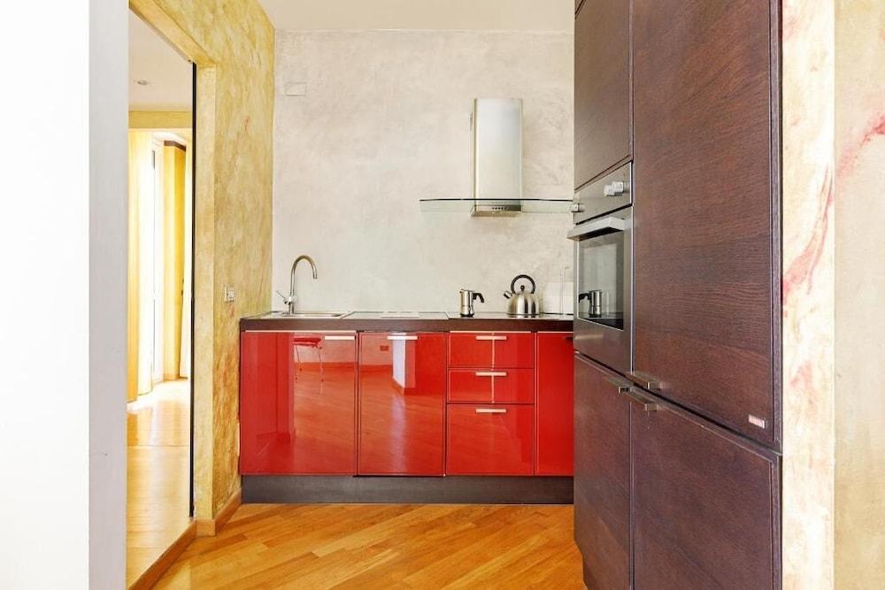 Moscova Balcony Flat