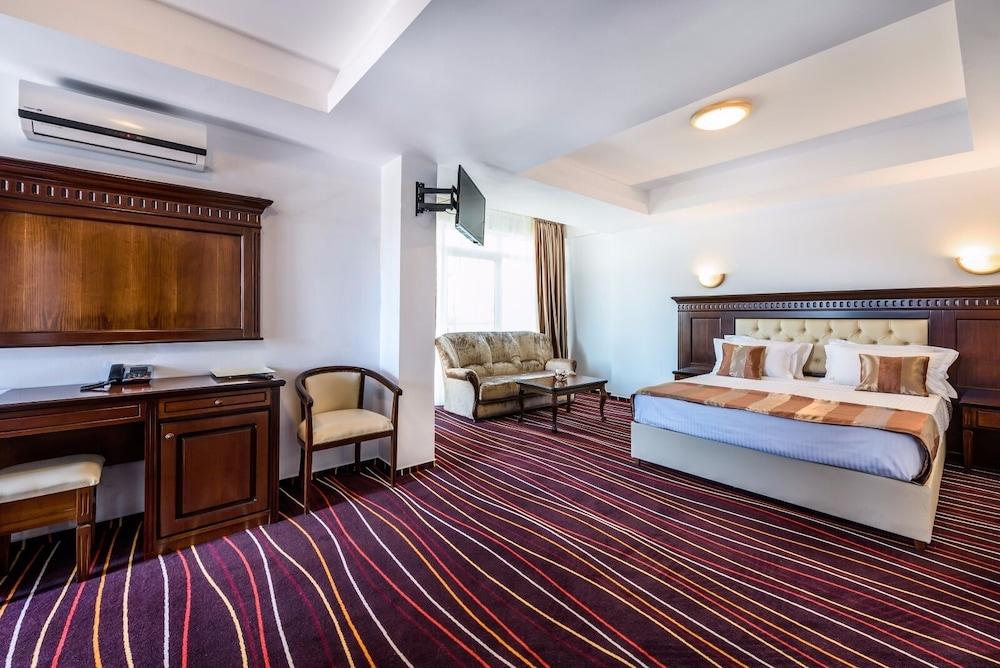 Marina Bay Boutique Hotel