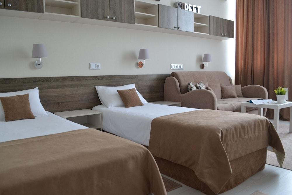 Apartments Park & House 8