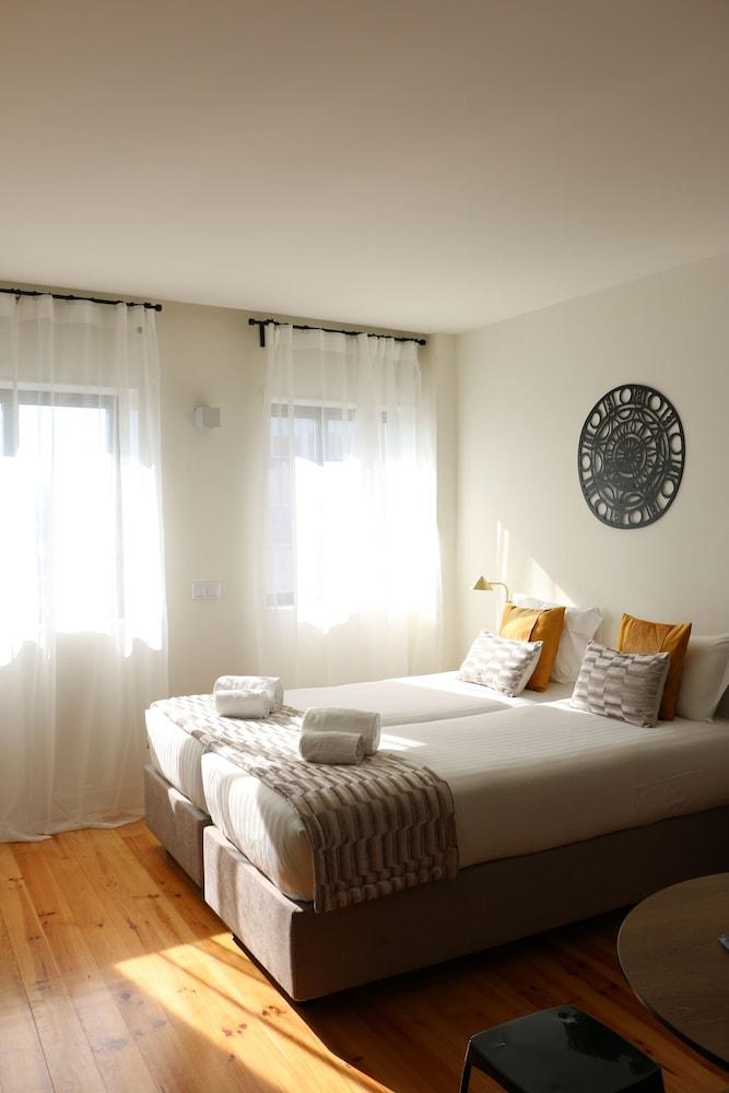 Oporto Invite São Lázaro Charming