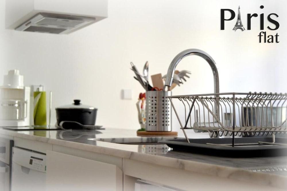 Oporto Invite Flores