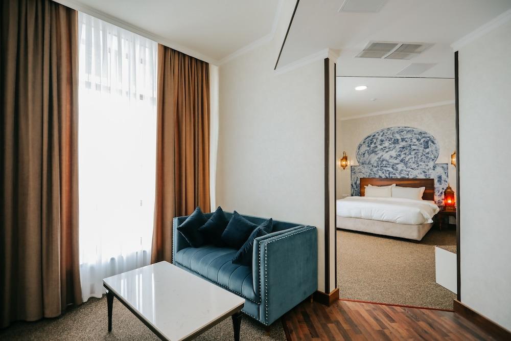 Jannat Regency Jalal Abad