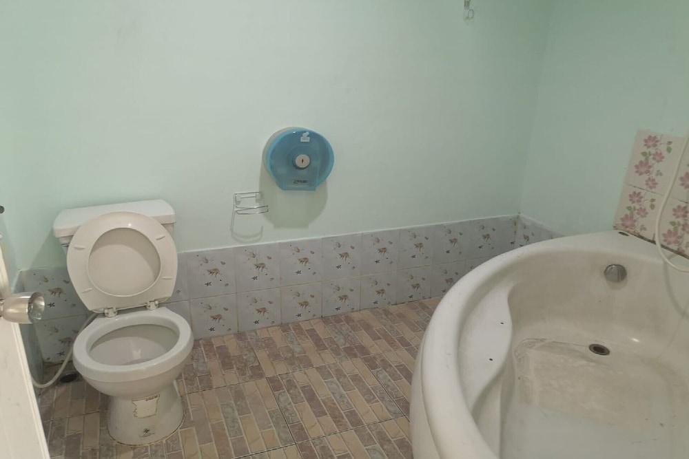 OYO 1063 Kingfha Resort