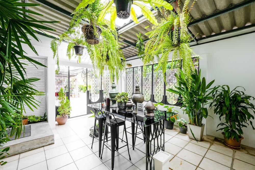 OYO 1059 Gfeel Baan Tanadech