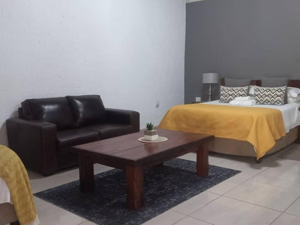 Palm Afrique Lodge Botswana