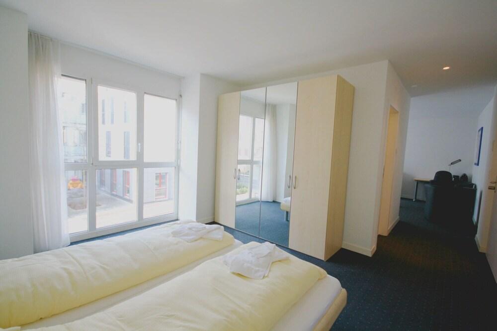 Hitrental Cham Apartments