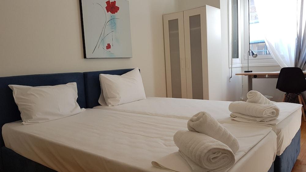 Erra - Green - Athens Center, 75m², 3 BD, 1 BATH