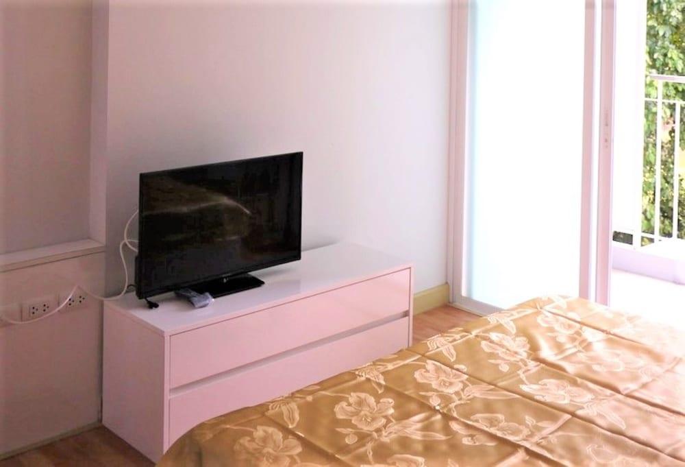 Light Home Phuket Town