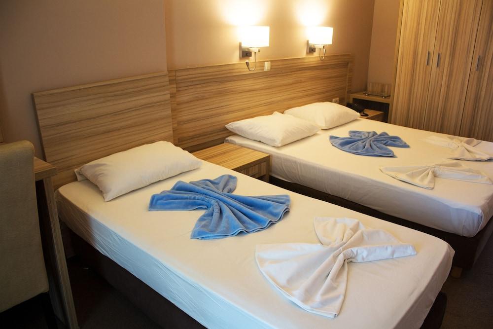 Vile Oliva Hotel & Resort