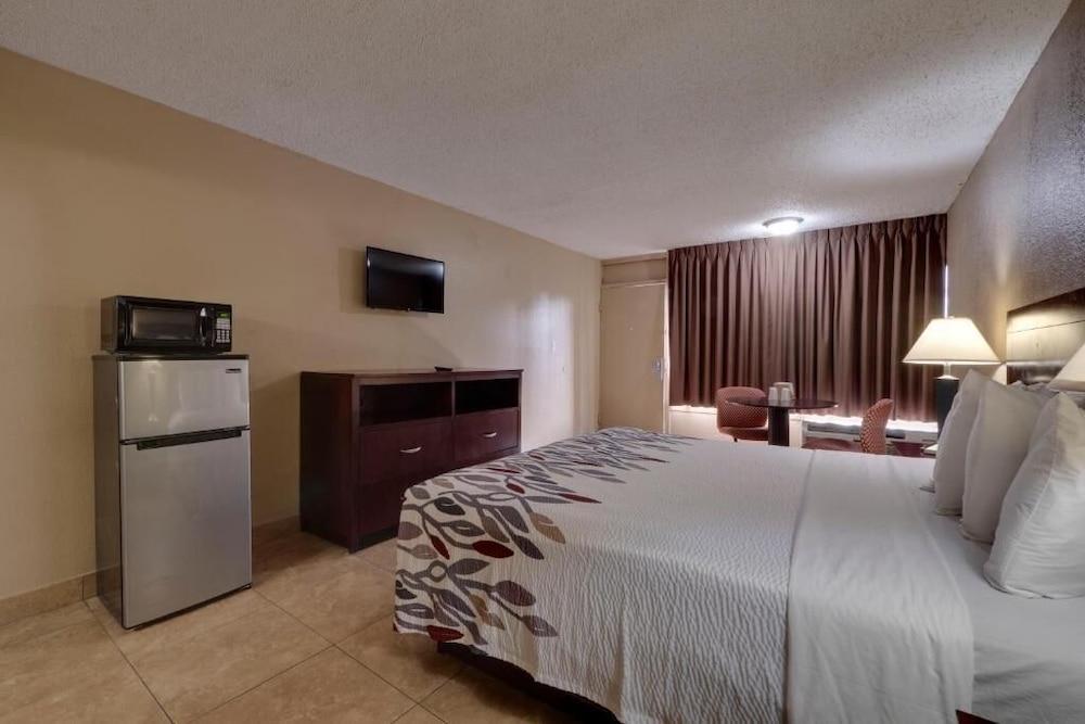 Countryside Inn & Suites Orlando