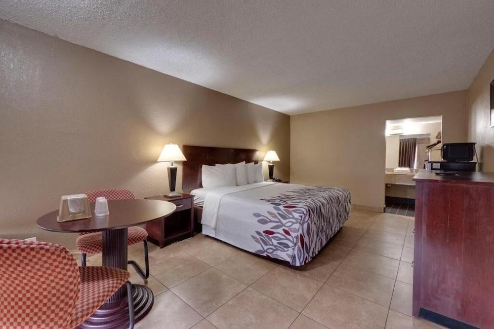 Countryside Inn & Suites Orlando