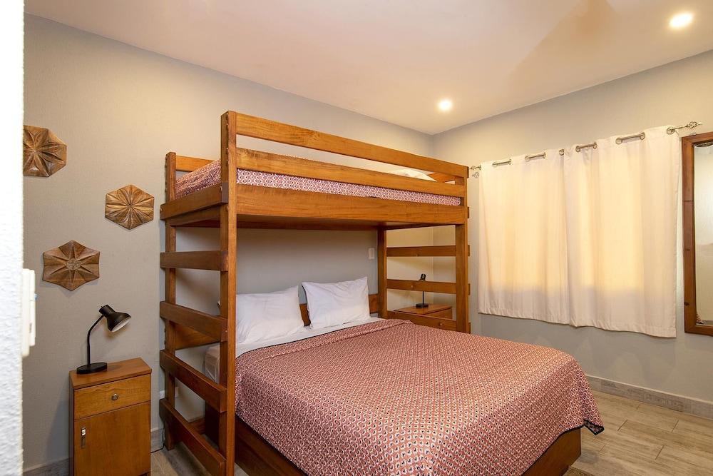 Newly Remodeled Beachfront Condo, Ground-Floor Terrace & Direct Access to Playa Flamingo