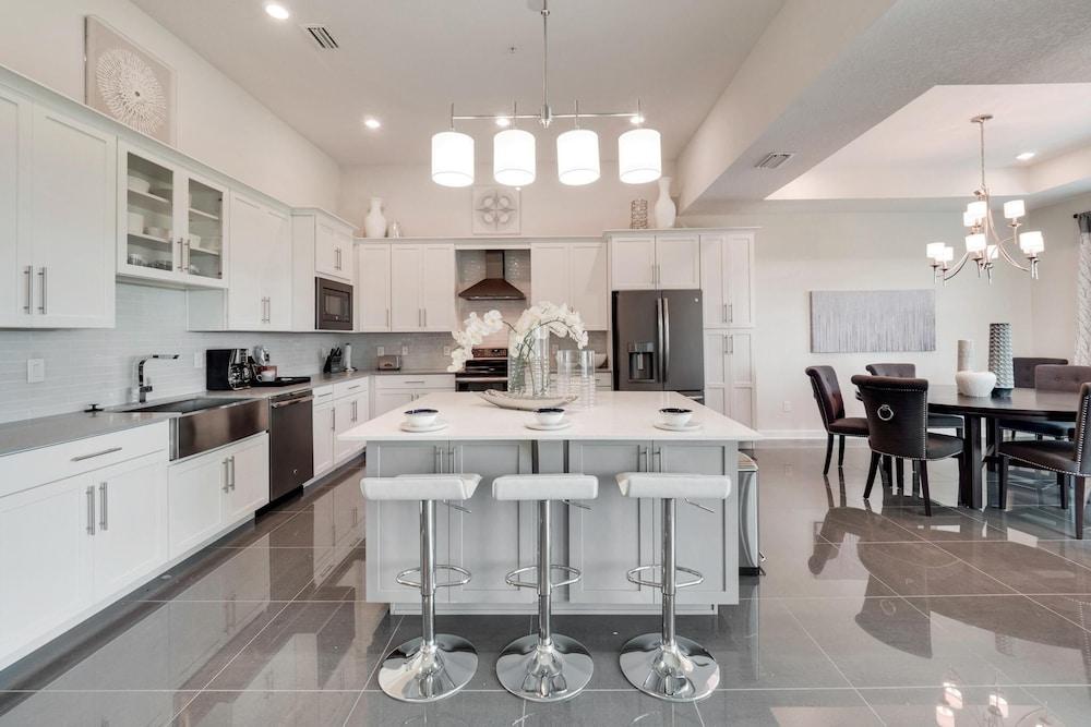 4741ctd- Storey Lake