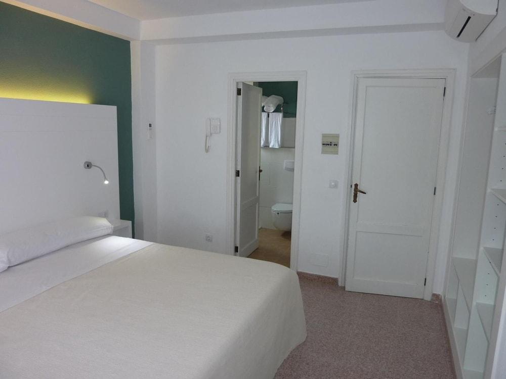 Hotel Sa Roqueta - Adults only