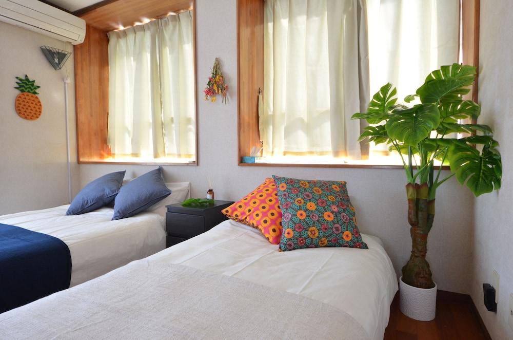 Yomitanson Resort House