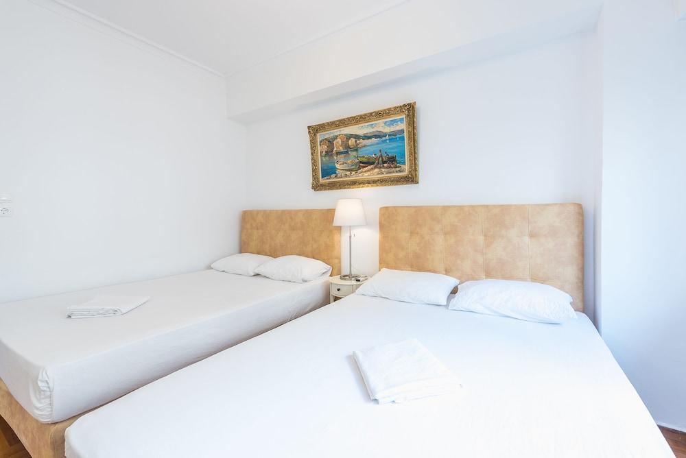 Victoria Queens Suites Apartments